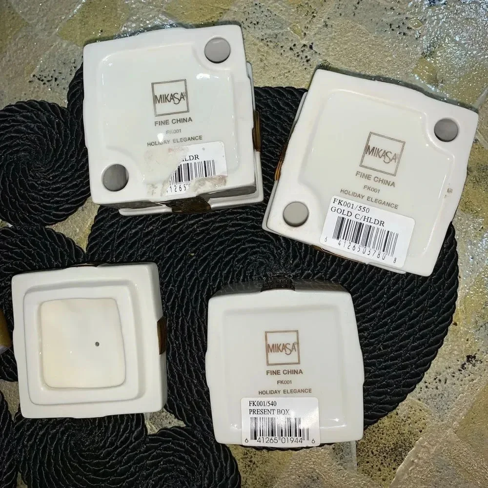 Mikasa‎ Holiday Elegance Porcelain Candle Holders/Trinket Box